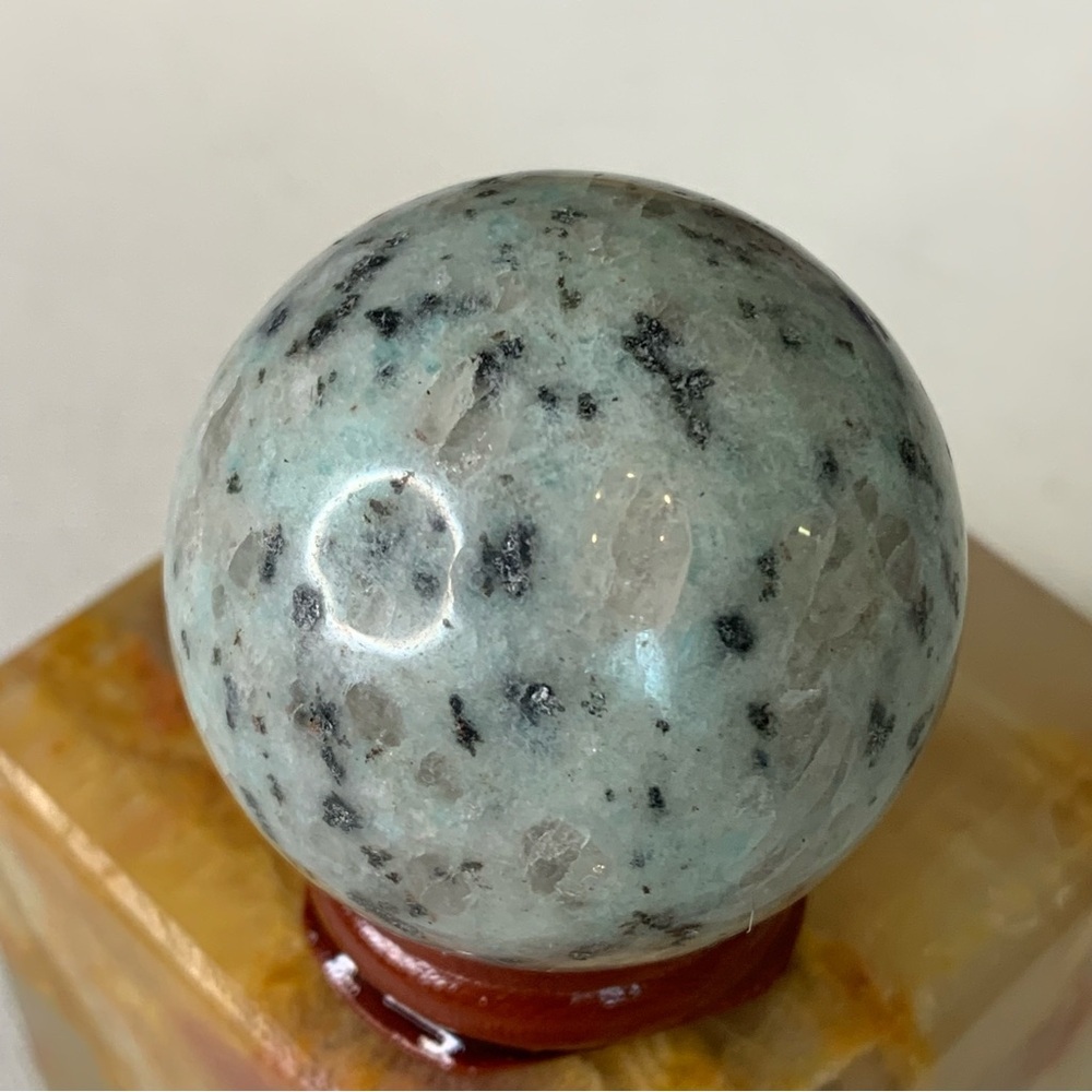 Kiwi Jasper Carved Stone Sphere Crystal Ball Orb with Stand Healing Reiki 1.5"
